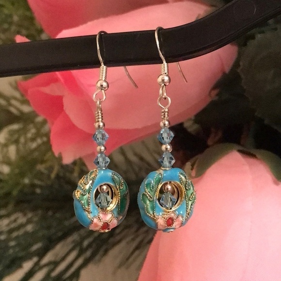 🔥ON SALE🔥3/$30🔥 💖 LA Design💖Handmade Earrings - Picture 5 of 5